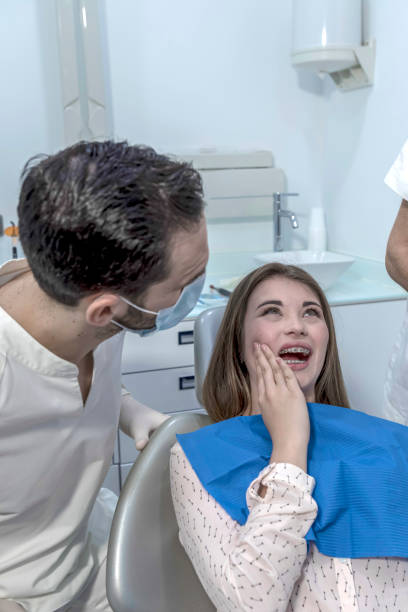 Best Walk-In Emergency Dental Services in Spry, PA